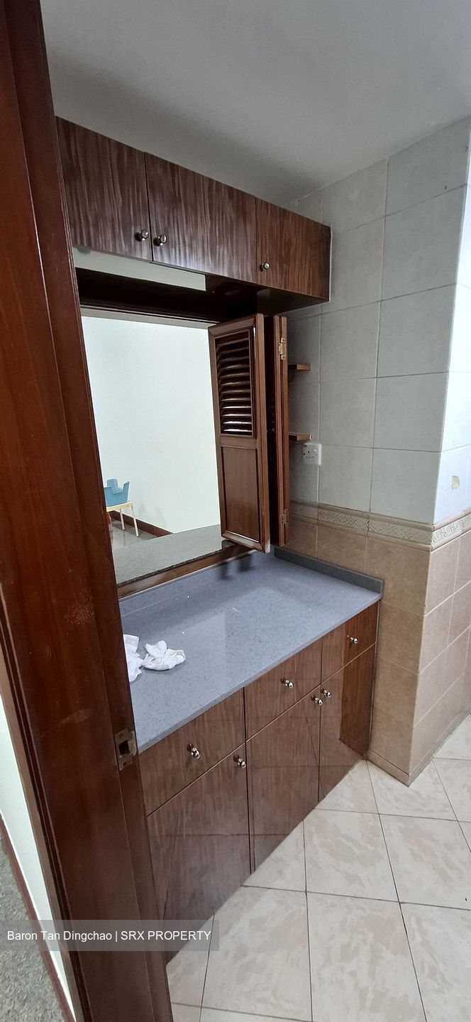 Eastpoint Green (D18), Condominium #568650001